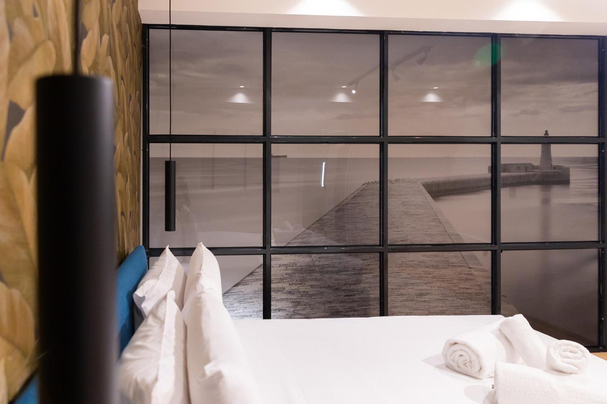 Florette Suite 1Br With Stunning Lounge Terrace By Arcobnb Il-Furjana Buitenkant foto
