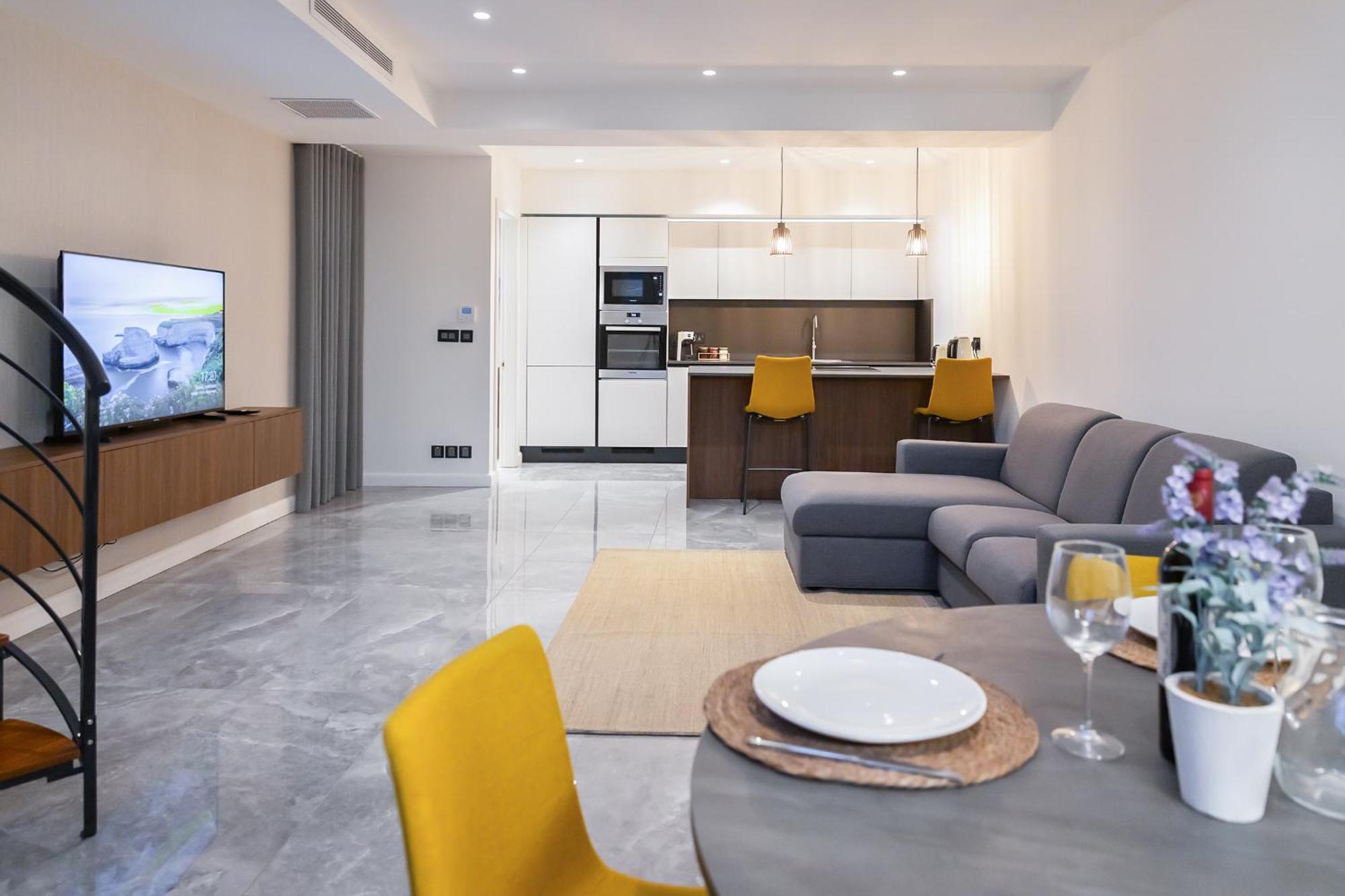 Florette Suite 1Br With Stunning Lounge Terrace By Arcobnb Il-Furjana Buitenkant foto
